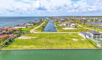 36 La Buen Vida Dr, Aransas Pass, TX 78336