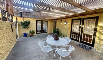 1617 Rose Dr, Alice, TX 78332
