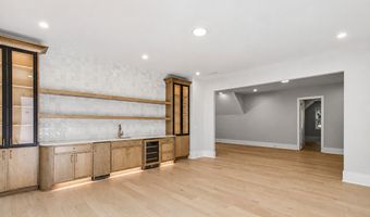 205 Shady Grove Ln, Alpharetta, GA 30009
