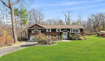 15 Eastwood Rd, Danbury, CT 06811