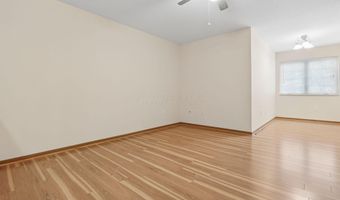 8004 Flint Run Pl 15, Columbus, OH 43235