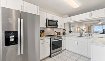 3075 Ala Poha Pl 2101, Honolulu, HI 96818