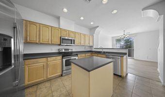 42424 N GAVILAN PEAK Pkwy 4104, Anthem, AZ 85086