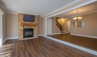 255 Garth Ct, Old Bridge, NJ 08857