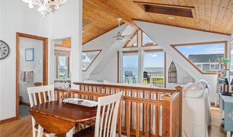 695 Charlestown Beach Rd, Charlestown, RI 02813