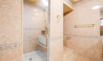 5091 UMBRIA St D, Philadelphia, PA 19128