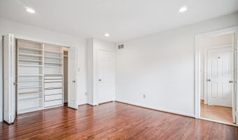 4500 35TH Rd N, Arlington, VA 22207