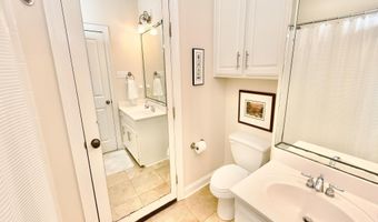 535 Lake Villa Dr, Baton Rouge, LA 70810