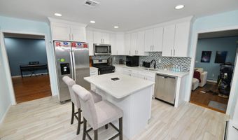 2262 Allenwood Rd, Allenwood, NJ 08720