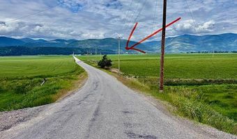 2868 Pine Island Rd, Bonners Ferry, ID 83805