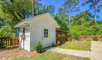 2113 Backlake Cir, Bainbridge, GA 39819