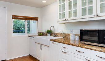 1018 Magnolia St A, South Pasadena, CA 91030