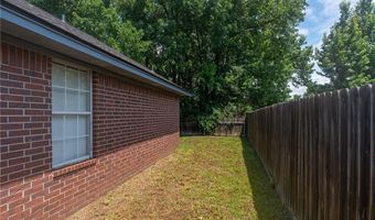 400 Emily Dr, Alma, AR 72921