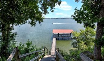 1983 Calhoun Dr, Abbeville, AL 36310