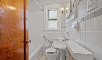 28 Tremont St, Albany, NY 12205