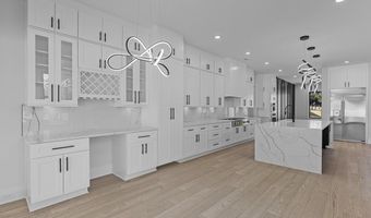 555 Versailles Dr, Auburn, GA 30011