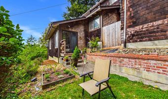 380 Granite Ave, Arcata, CA 95521
