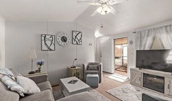 450 W SUNWEST Dr 156, Casa Grande, AZ 85122