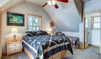 102 206th St, Alden, WI 54026