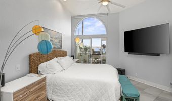3822 Sequoia St, San Diego, CA 92109