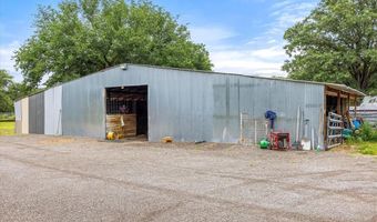 653 Wildwood Trl, Weatherford, TX 76085