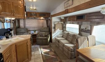 29 B St, Cascade, ID 83611