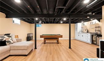 2151 W Fairview St, Allentown, PA 18104