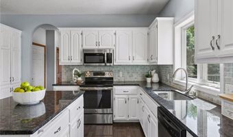 14255 Footbridge Way, Apple Valley, MN 55124