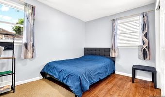 166 Pleasant Ave, Bergenfield, NJ 07621