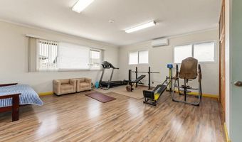 396 Kahiki St, Kahului, HI 96732