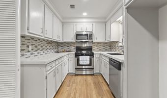 100 Redbud Ct, Brandon, MS 39047