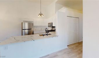 2110 Los Feliz St 2015, Las Vegas, NV 89156