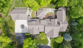 3120 Windmill Dr, Adrian, MI 49221