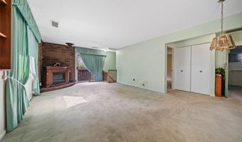 614 Pocasset Ct, Warwick, RI 02886