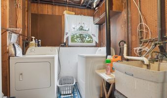 3955 Dunbar St, Austintown, OH 44515