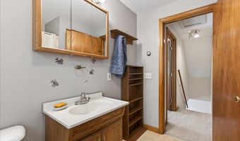 571 Crooked Rd, Bar Harbor, ME 04609