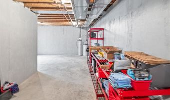 100 Windsor Dr, Alton, IL 62002