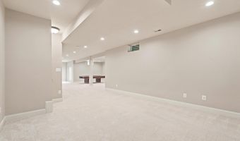 19704 STANFORD HALL Pl, Ashburn, VA 20147