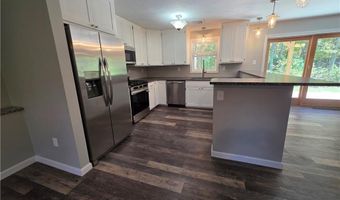 302 Chopmist Hill Rd, Glocester, RI 02814