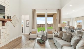1040 Snowy Owl Dr, Alvarado, TX 76009