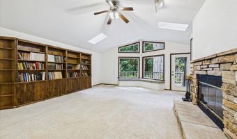 1195 Diamond Dr, Arcata, CA 95521