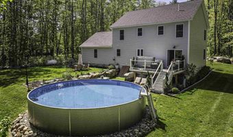 16 Stagecoach Rd, Barrington, NH 03825