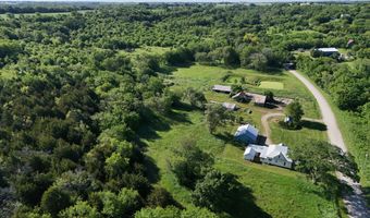 762 E 1100 Rd, Baldwin City, KS 66006