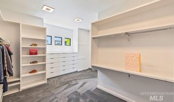 3492 E Heartleaf Dr, Boise, ID 83716