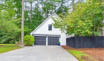 4929 Willow Creek Dr, Woodstock, GA 30188