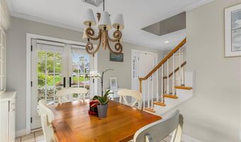 213 Corey Ln 213, Middletown, RI 02842