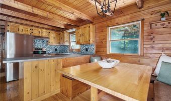 450 Franklin Rd, Coventry, RI 02816