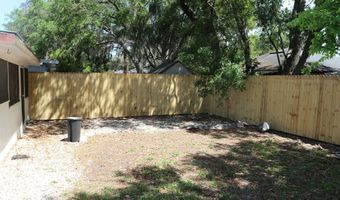 569 CAMELIA St, Atlantic Beach, FL 32233
