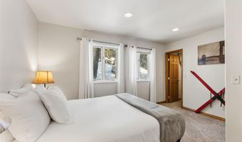 227 MOUNTAIN VIEW Dr, Blue River, CO 80424