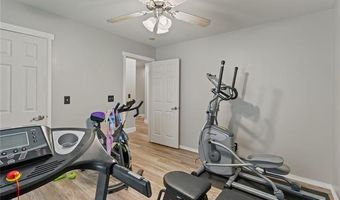 1257 East Dr, Bartlesville, OK 74006